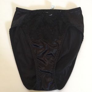 DIM BLACK CONTROL PANTIES SIZE MEDIUM NWOT